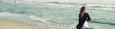 beach-woman-1149088_640